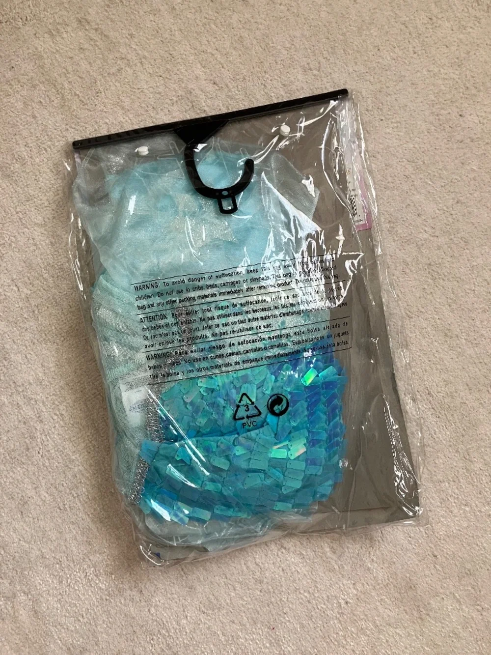 Disguise Frozen Elsa Adult Deluxe Costume - Picture 3 of 3